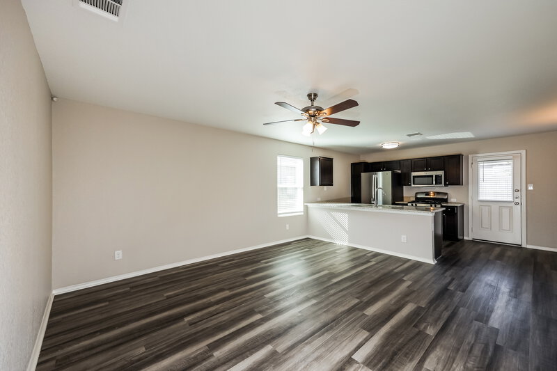 1,610/Mo, 9723 Marbach Hl San Antonio, TX 78245 Living Room View
