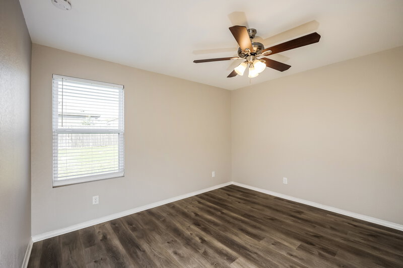 1,610/Mo, 9723 Marbach Hl San Antonio, TX 78245 Main Bedroom View
