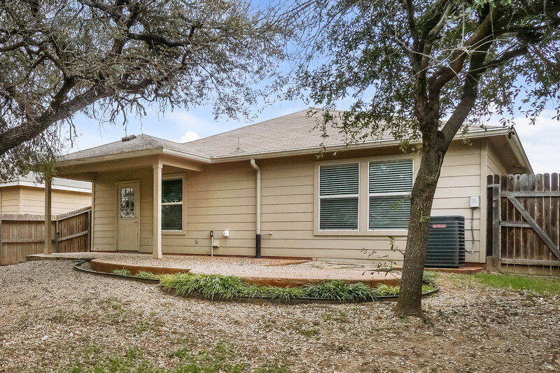 1,910/Mo, 818 Cowhide Dr San Antonio, TX 78260 Rear View 2