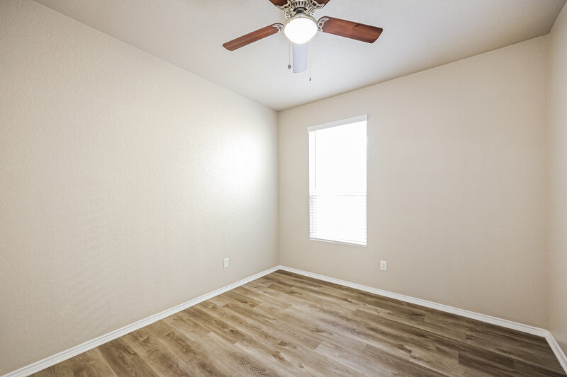 1,750/Mo, 7811 Paraiso Crst Boerne, TX 78015 Bedroom View 3