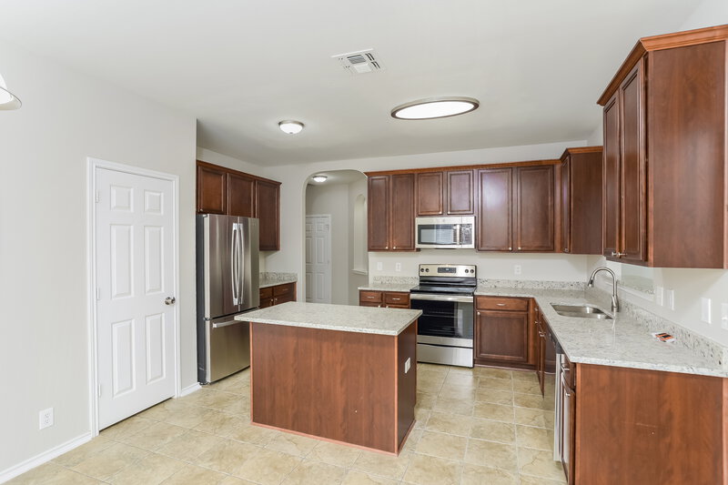 2,435/Mo, 121 Yeager Cir Cibolo, TX 78108 Kitchen View 2