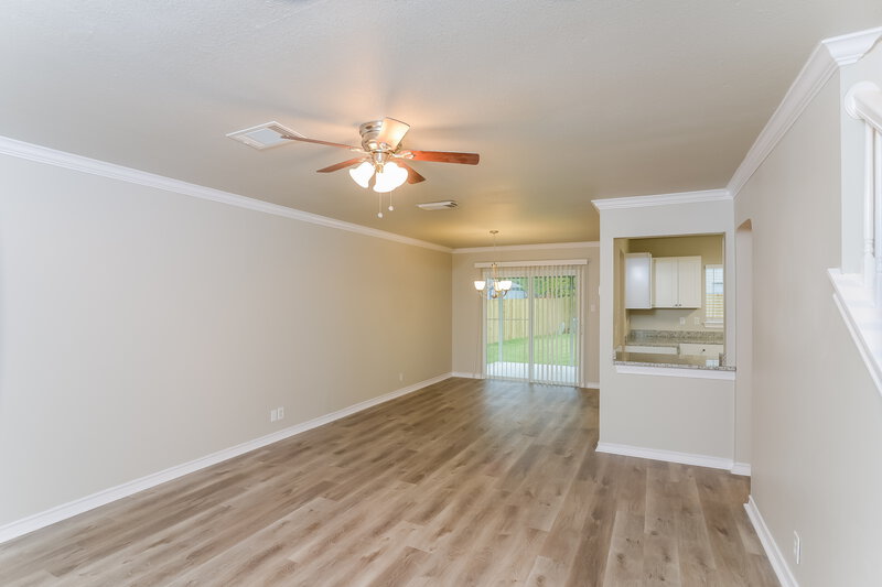 1,860/Mo, 12715 Maple Park Dr San Antonio, TX 78249 Living Room View