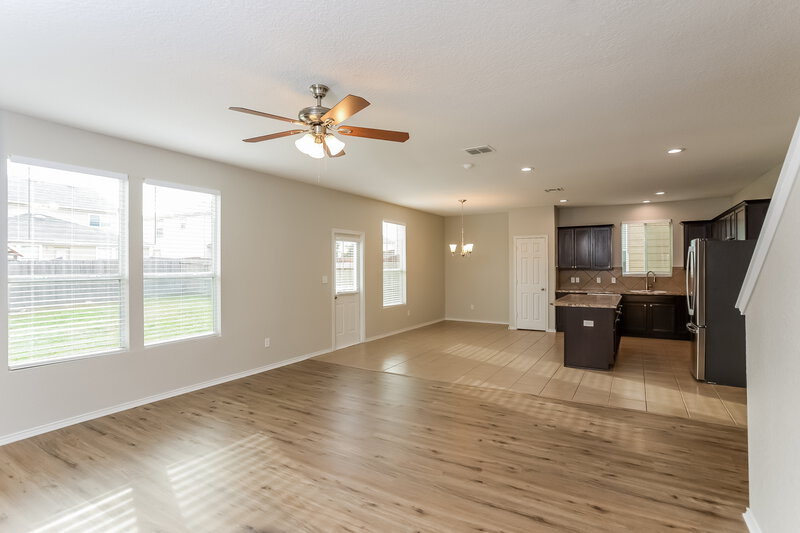 2,095/Mo, 13142 Cipresso Palco San Antonio, TX 78253 Living Room View 2