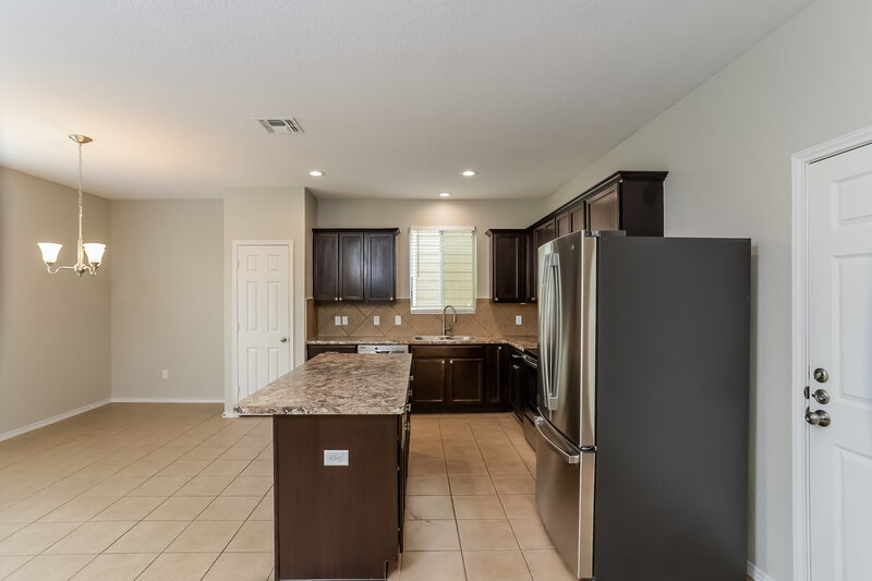 2,095/Mo, 13142 Cipresso Palco San Antonio, TX 78253 Kitchen View