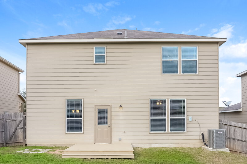 2,095/Mo, 13142 Cipresso Palco San Antonio, TX 78253 Rear View