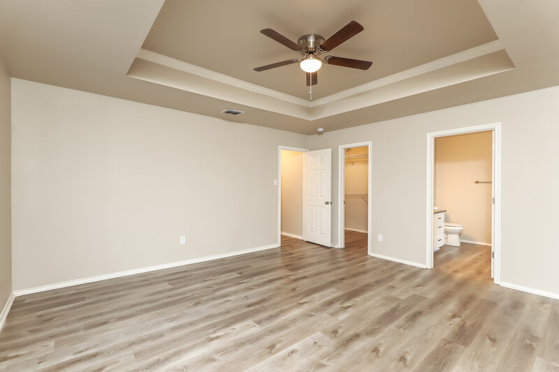 1,920/Mo, 220 Kaylee Chase Cibolo, TX 78108 Main Bedroom View