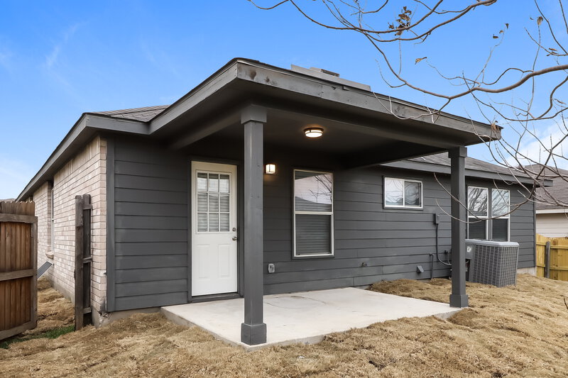 1,920/Mo, 220 Kaylee Chase Cibolo, TX 78108 Rear View 3
