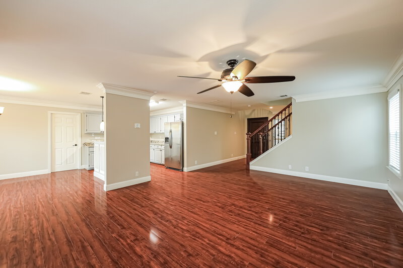 2,065/Mo, 607 Limestone Flt San Antonio, TX 78251 Living Room View 2