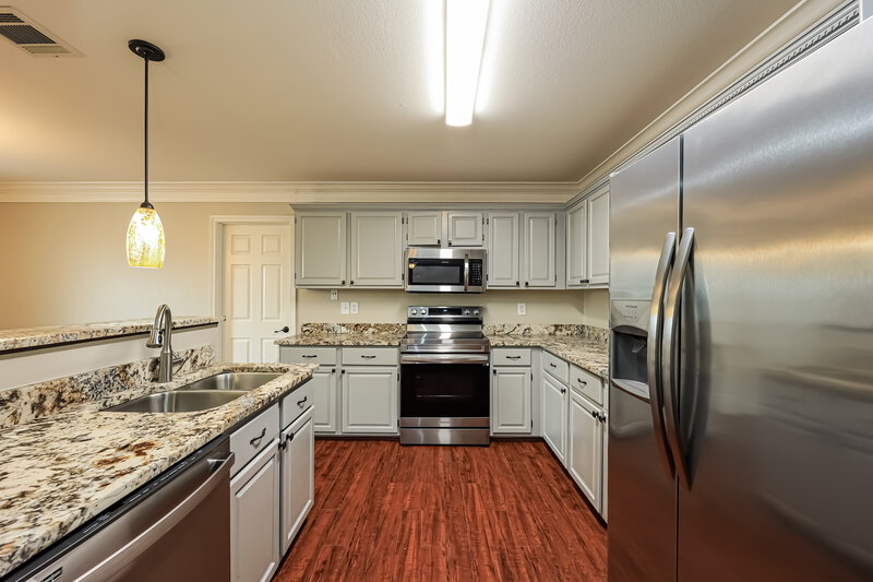 2,065/Mo, 607 Limestone Flt San Antonio, TX 78251 Kitchen View