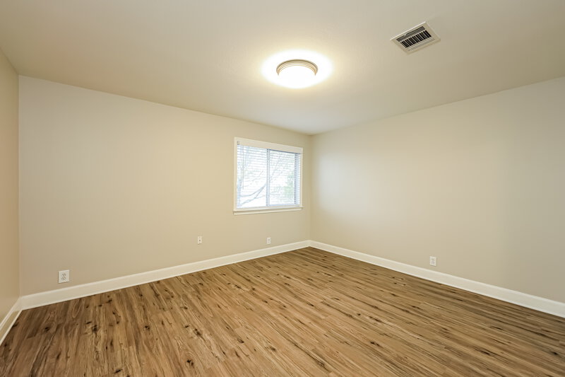 2,065/Mo, 607 Limestone Flt San Antonio, TX 78251 Bedroom View 2