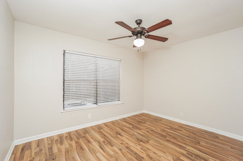 1,935/Mo, 7818 Benbrook San Antonio, TX 78250 Bedroom View 2