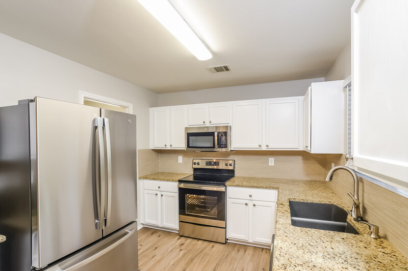 2,080/Mo, 10923 Rindle Ranch San Antonio, TX 78249 Kitchen View