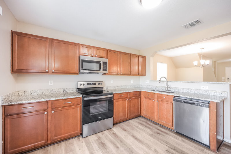 1,920/Mo, 16102 Caballo Run Selma, TX 78154 Kitchen View