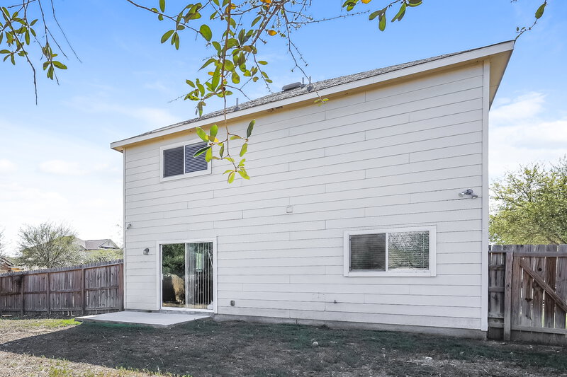 1,920/Mo, 16102 Caballo Run Selma, TX 78154 Rear View