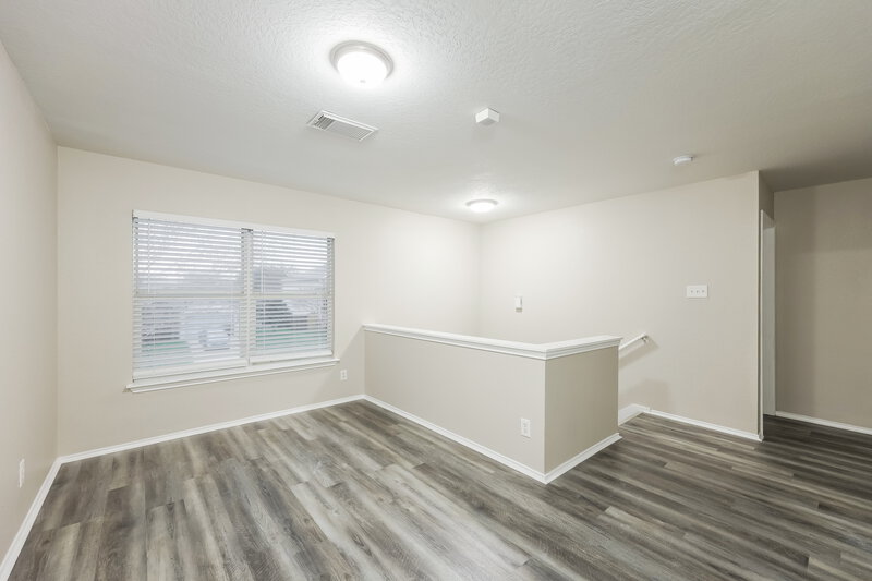 1,825/Mo, 6507 Highland Grass Converse, TX 78109 Loft View