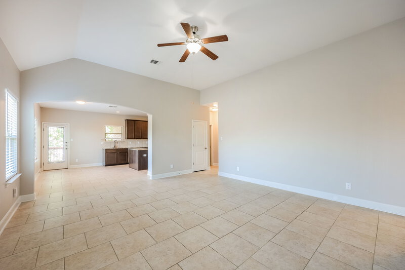 1,795/Mo, 6703 Prescott Dm San Antonio, TX 78233 Living Room View