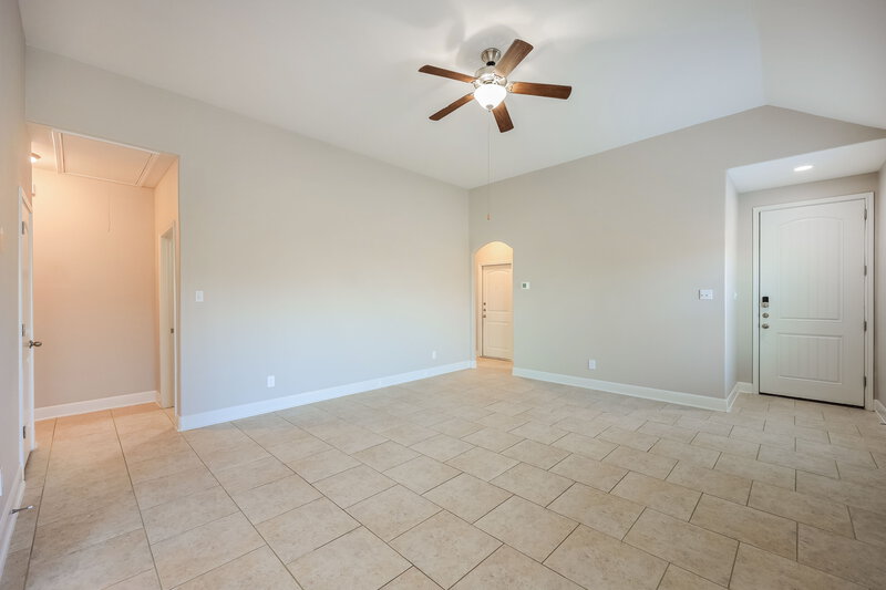 1,795/Mo, 6703 Prescott Dm San Antonio, TX 78233 Living Room View 3