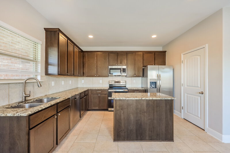 1,795/Mo, 6703 Prescott Dm San Antonio, TX 78233 Kitchen View