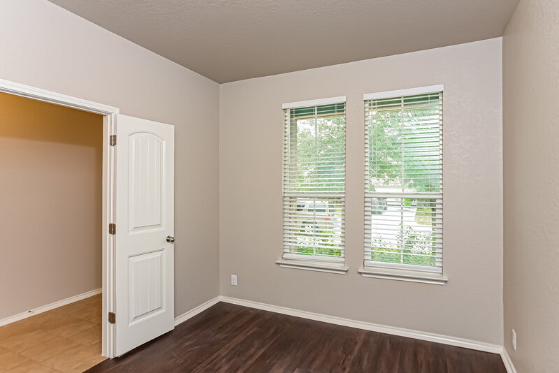 1,820/Mo, 125 Finch Knl San Antonio, TX 78253 Office View