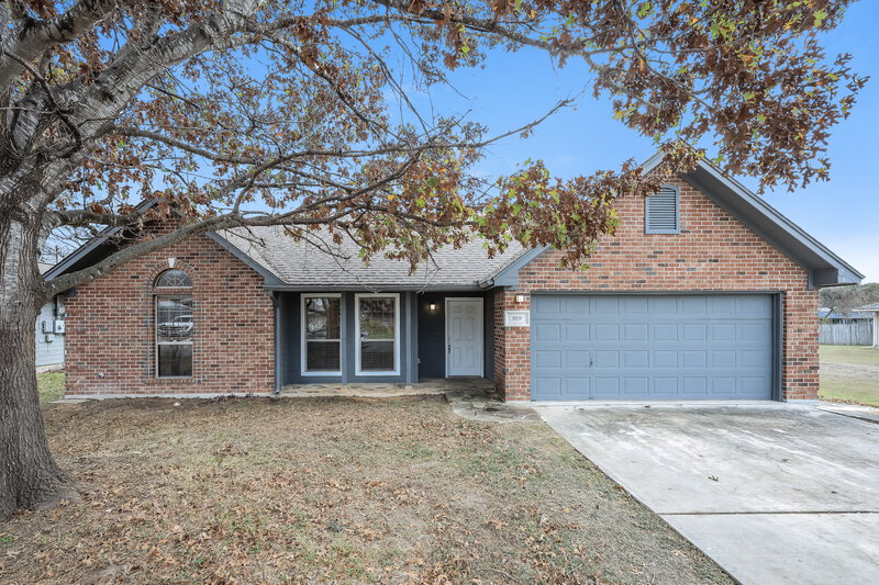 1,620/Mo, 819 Hueco Dr New Braunfels, TX 78130 External View