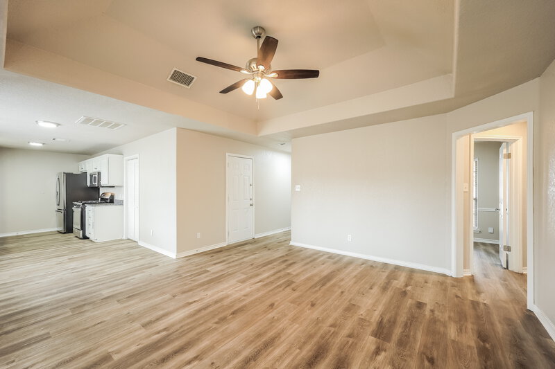 1,620/Mo, 819 Hueco Dr New Braunfels, TX 78130 Living Room View 2