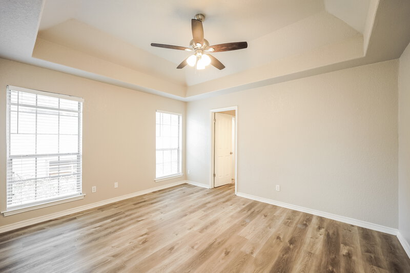 1,620/Mo, 819 Hueco Dr New Braunfels, TX 78130 Main Bedroom View