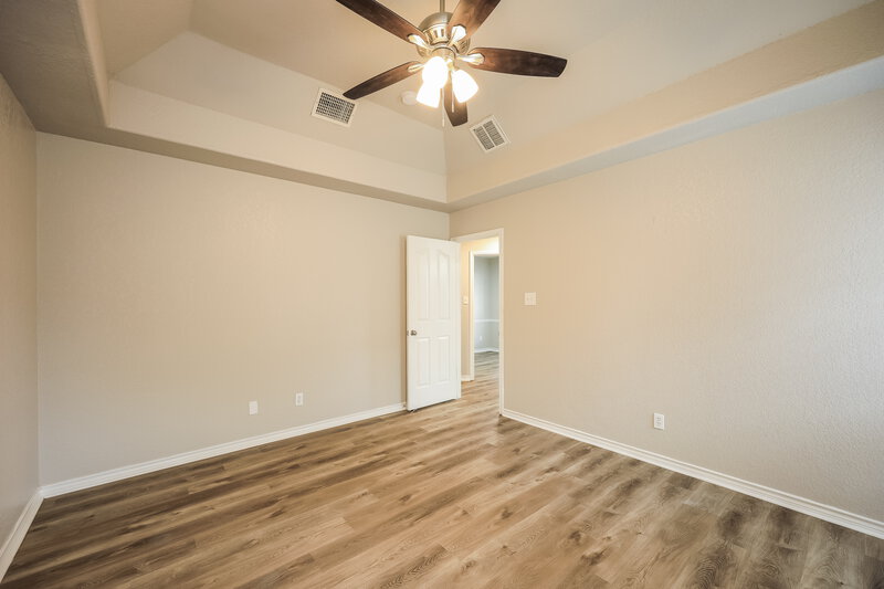 1,620/Mo, 819 Hueco Dr New Braunfels, TX 78130 Main Bedroom View 2