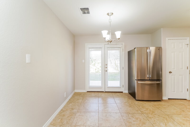 1,810/Mo, 10826 Indigo Crk San Antonio, TX 78239 Dining Room View