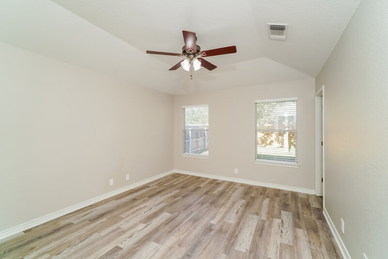 1,810/Mo, 10826 Indigo Crk San Antonio, TX 78239 Main Bedroom View