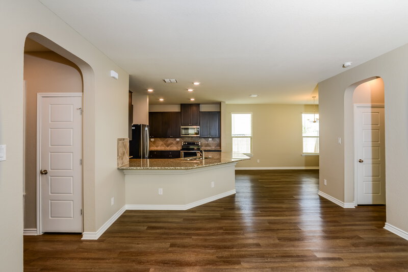 2,075/Mo, 8208 Victory Cv San Antonio, TX 78254 Living Room View 2