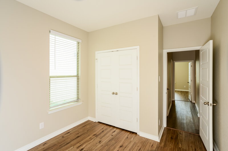 2,075/Mo, 8208 Victory Cv San Antonio, TX 78254 Bedroom View 2
