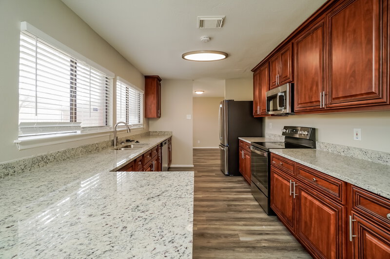 1,865/Mo, 8018 Sunshine Trail Dr San Antonio, TX 78244 Kitchen View 2