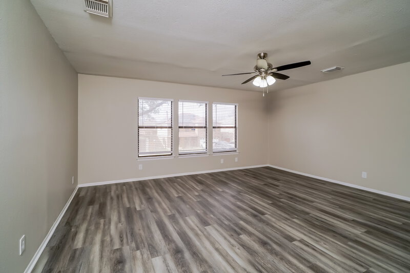 1,865/Mo, 8018 Sunshine Trail Dr San Antonio, TX 78244 Main Bedroom View