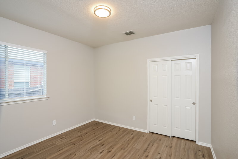 1,940/Mo, 15306 Redbird Ledge San Antonio, TX 78253 Bedroom View