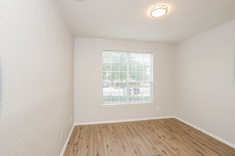 1,940/Mo, 15306 Redbird Ledge San Antonio, TX 78253 Bedroom View 2
