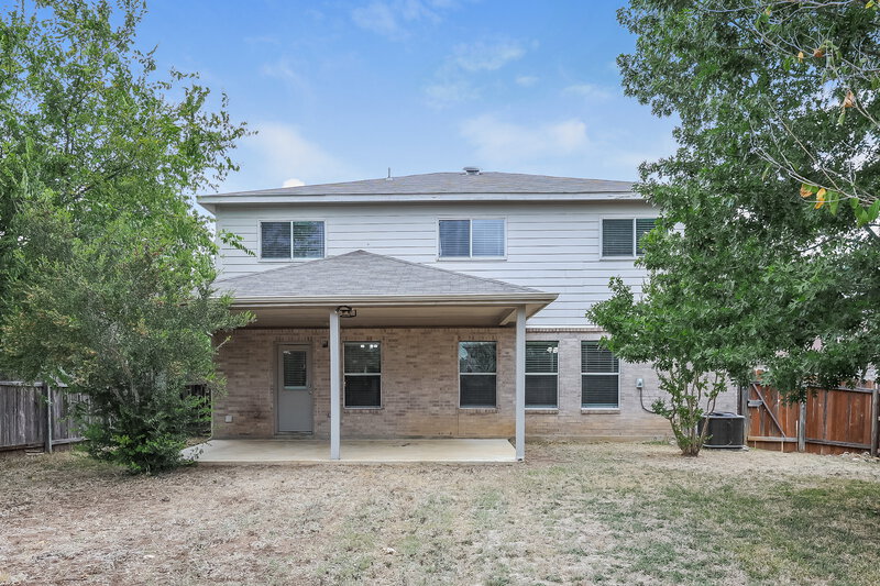 1,730/Mo, 1308 Creek Knl San Antonio, TX 78253 Rear View