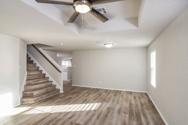 2,410/Mo, 8919 Laguna Rio San Antonio, TX 78251 Living Room View 2