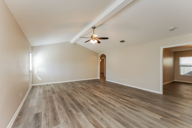 1,885/Mo, 11543 Luckey Ledge San Antonio, TX 78252 Living Room View 2