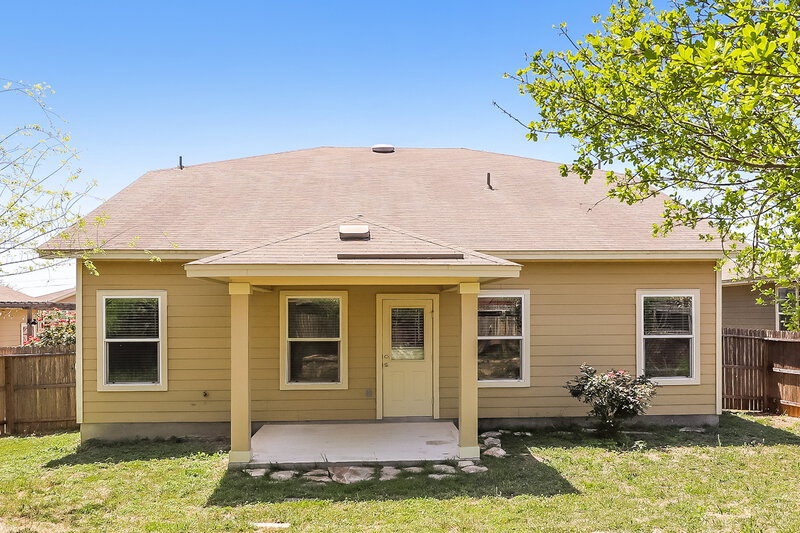 2,175/Mo, 11511 Fort Smith San Antonio, TX 78245 Rear View