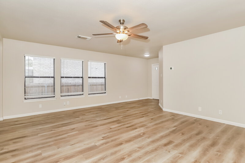 1,750/Mo, 9124 Gambier Dr San Antonio, TX 78250 Living Room View 2