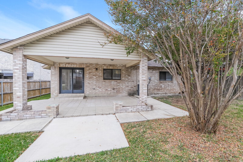 1,750/Mo, 9124 Gambier Dr San Antonio, TX 78250 Rear View