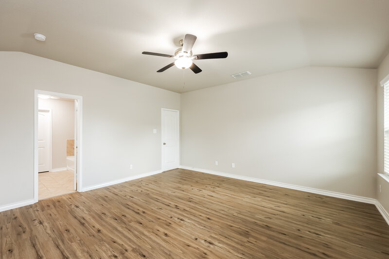 2,230/Mo, 12025 Pearl Jubilee San Antonio, TX 78245 Main Bedroom View 2