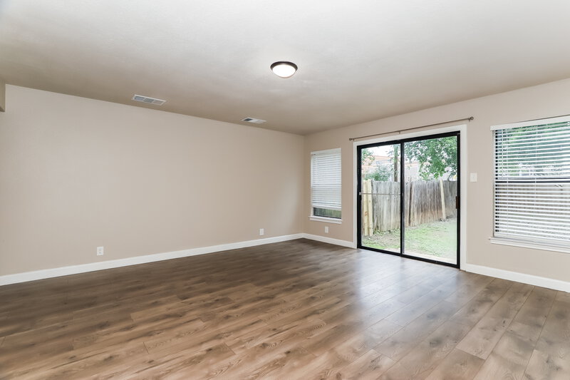1,970/Mo, 8106 Hoovers Bnd San Antonio, TX 78250 Misc View 6