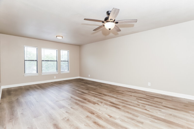 1,970/Mo, 8106 Hoovers Bnd San Antonio, TX 78250 Misc View 8