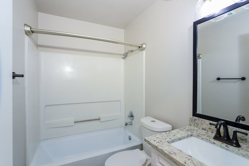 2,105/Mo, 8106 Hoovers Bnd San Antonio, TX 78250 Misc View 13