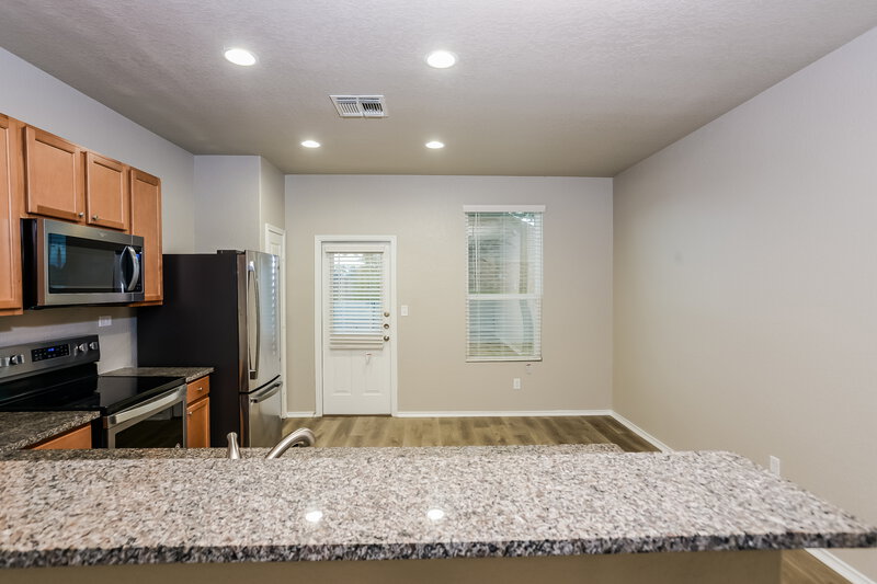 1,550/Mo, 10159 Round Rdg San Antonio, TX 78254 Kitchen View