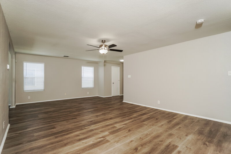 1,940/Mo, 25322 Longbranch Run San Antonio, TX 78261 Living Room View
