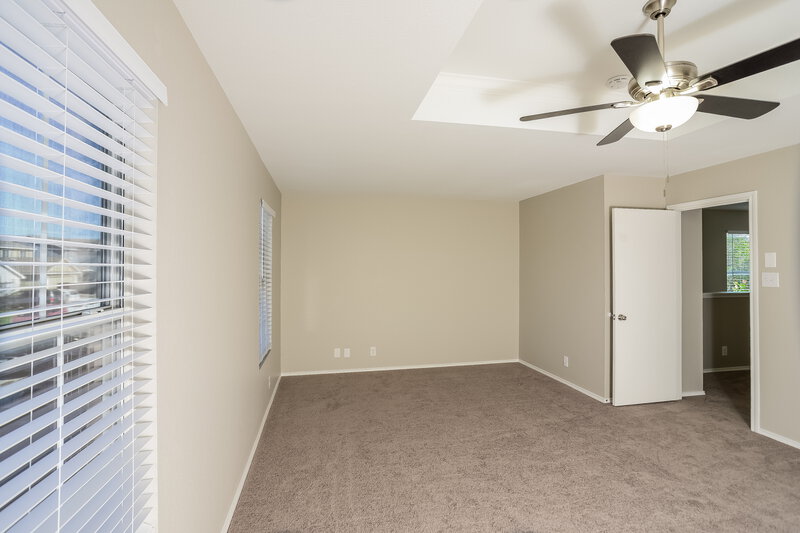 2,140/Mo, 25322 Longbranch Run San Antonio, TX 78261 Main Bedroom View 2