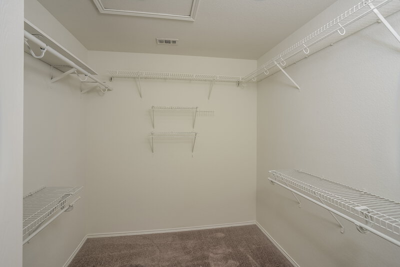 2,140/Mo, 25322 Longbranch Run San Antonio, TX 78261 Walk In Closet View