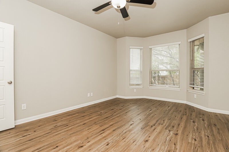 1,650/Mo, 15112 Dione Bnd San Antonio, TX 78245 Main Bedroom View